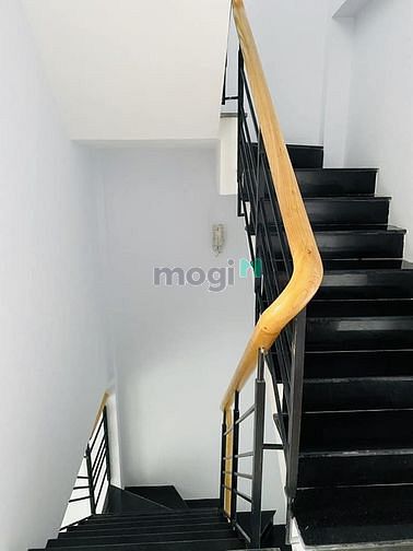 Hình ảnh Nhà đẹp hẻm xe hơi thông - Trần Văn Quang - Tân Bình
