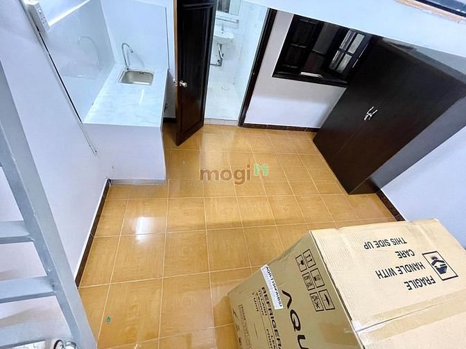 Hình ảnh Gần Trường ĐH VĂN HIẾN - Có Gác FULL Nội Thất Mới 100% - 30M2