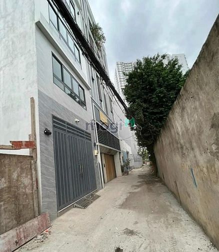 Hình ảnh Vị trí đẹp Lô đất thổ cư ngay hẻm Lý Chiêu Hoàng Quận 6 SHR