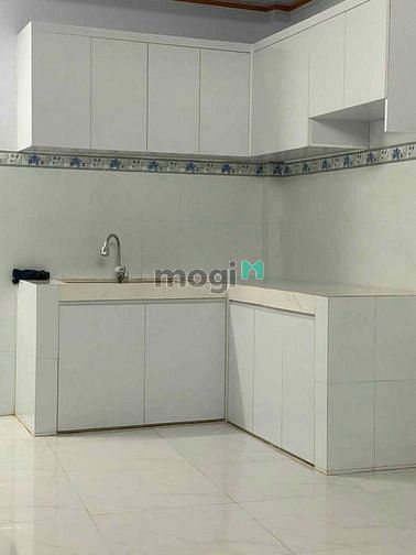 Hình ảnh Ngộp!!!!!!!!! Bán Nhà Đường Vĩnh Khánh Quận 4
