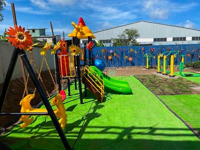 Hình ảnh Siêu phẩm nằm trên mặt tiền đường lớn