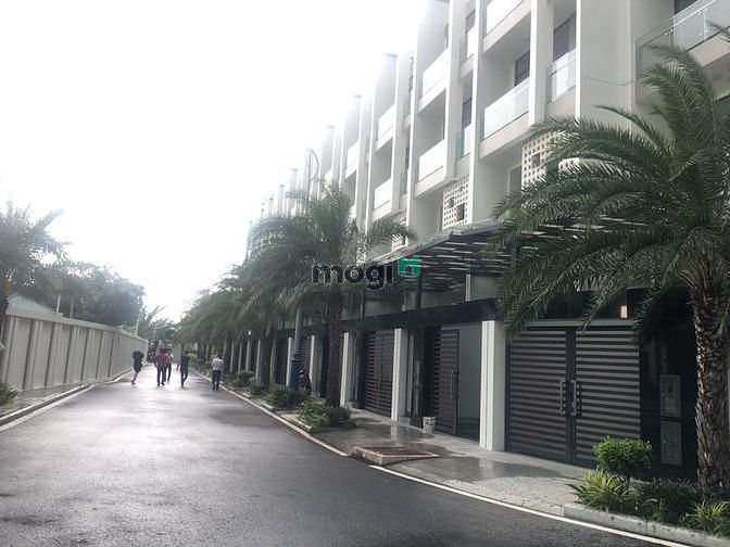 Hình ảnh nhà phố ven sông đẳng cấp giới thượng lưu
