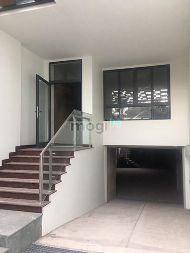 Hình ảnh nhà phố ven sông đẳng cấp giới thượng lưu
