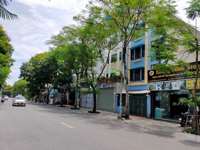 Hình ảnh Bán đất phố :Việt Hưng, Long Biên 96m2 , mt6 , 24tỷ