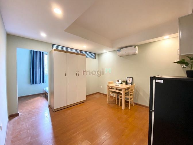 Hình ảnh Studio 1 phòng ngủ sàn gỗ mới xây , Full nội thất siêu xin xịn