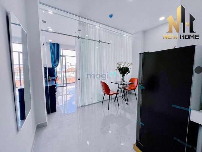 Hình ảnh Căn Hộ 1Pn Cao cấp Quận 3 có máy giặt riêng và ban công lớn