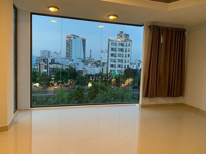 Hình ảnh Nhà mới mặt tiền Hoàng Sa quận 3