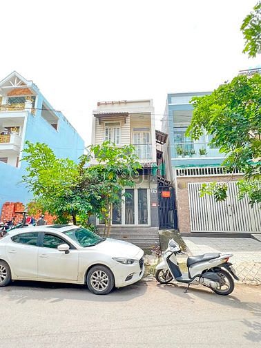 Hình ảnh Bán Gấp Nhà MT DS Phạm Hữu Lầu , Q7