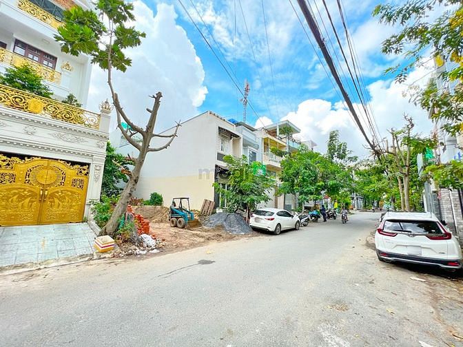Hình ảnh Bán Gấp Nhà MT DS Phạm Hữu Lầu , Q7