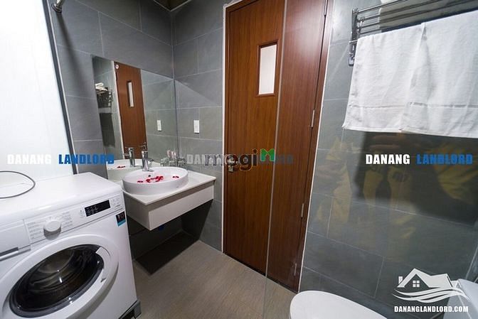 Hình ảnh Mb6623 nạp rút nhanh chóng Studio đẹp gần Furama - C123