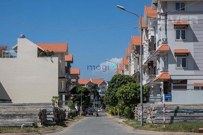 Hình ảnh Đất đẹp giá rẻ khu đô thị Him Lam quận 7. DT 5x15m, đã có sổ hồng.