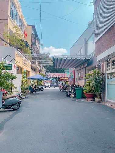 Hình ảnh Nhà hẻm 10m - Lê Văn Sỹ quận 3