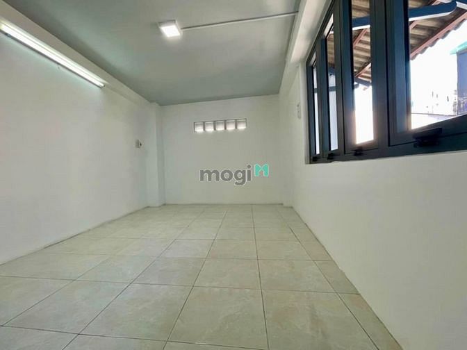 Hình ảnh bán gấp hẻm 208 đường Đoàn Văn p10 quận 4 SHR 58m2