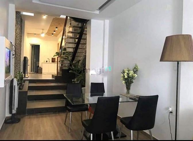 Hình ảnh cho thuê nhà mới 386C Lê Văn Sỹ, phường 14, quận 3.