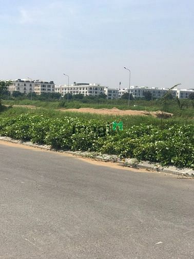 Hình ảnh Bán gấp đất Đinh Thị Thi, 80m2, giá gần 2ty, SHR sang tên trong ngày