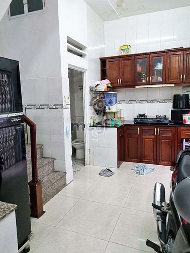 Hình ảnh Cho thuê nhà hẻm Lê Văn Sỹ 2pn 2wc Q10