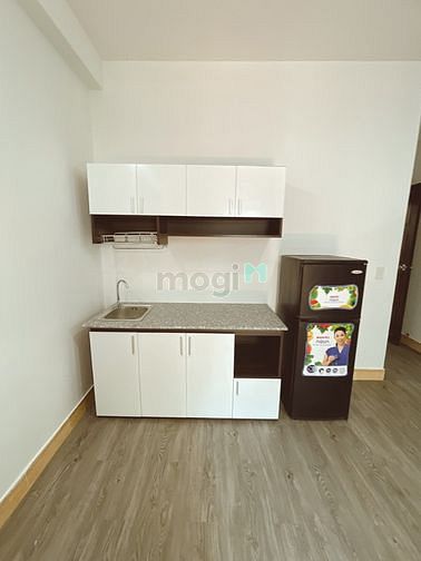 Hình ảnh Phòng cho thuê ban công -FULL NT mới ngay SÂN BAY