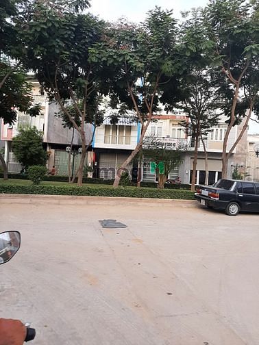Hình ảnh Cần bán lô đất K1 khu A 80Mm2 hướng nam gần CF 2MEN, Phố đêm.