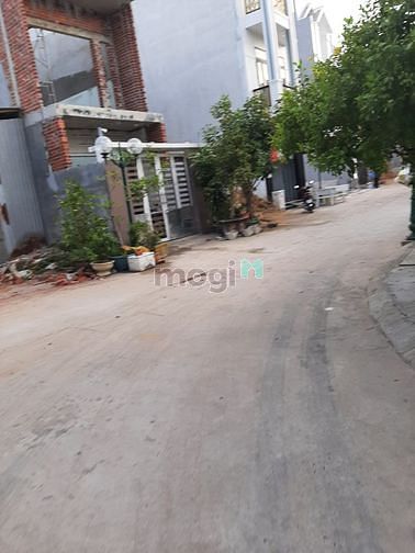 Hình ảnh Cần bán lô đất K1 khu A 80Mm2 hướng nam gần CF 2MEN, Phố đêm.