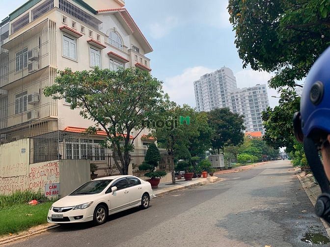 Hình ảnh Bán gấp lô đất KDC HimLam, đường Nguyễn Thị Thập , Quận 7, giá 5tỷ5