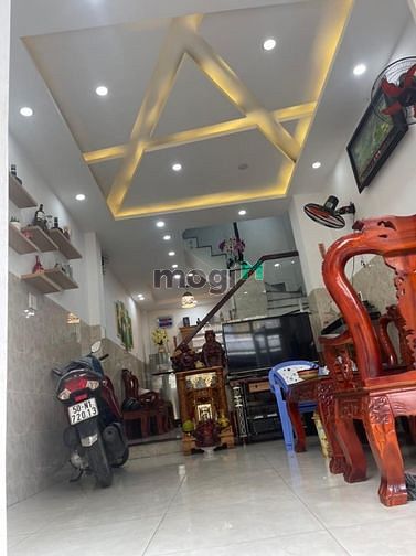 Hình ảnh Nhà hẻm 1 soẹt đường Tên Lửa khu vực Bình Tân cần bán gấp