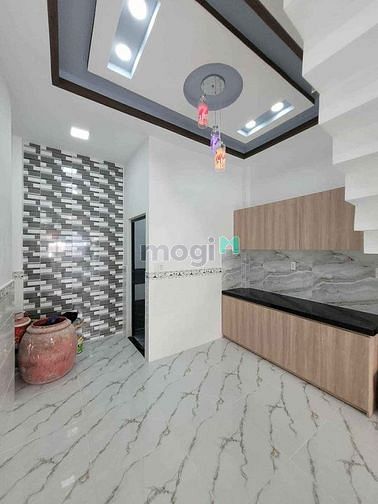 Hình ảnh Bán Nhà Đẹp Hẻm Xe Hơi 2 Tầng 2 PN
