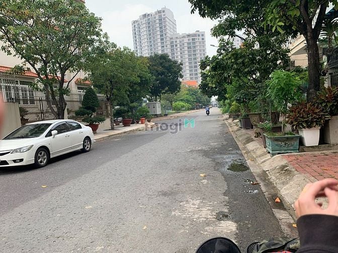 Hình ảnh Cần bán đất kdc Himlam Quận 7, 120m2 giá 2ty5, đã có sổ