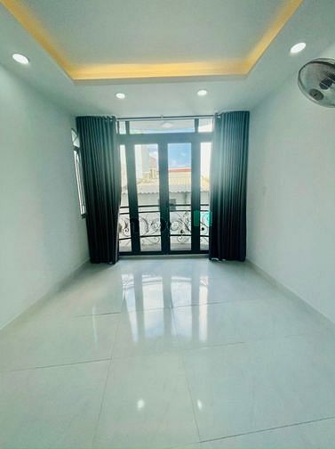 Hình ảnh Bán nhà mới đẹp - Nội thất đầy đủ