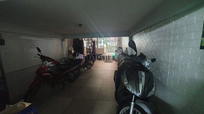 Hình ảnh Cho thuê nhà hẻm 2 lầu 1 lửng gần cầu Nguyễn Văn Cừ