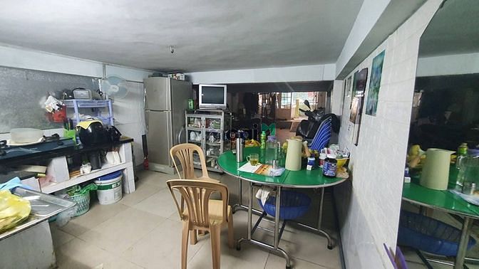 Hình ảnh Cho thuê nhà hẻm 2 lầu 1 lửng gần cầu Nguyễn Văn Cừ