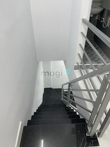 Hình ảnh Nhà 3 mặt hẻm Phan Văn Trị P11, 4.6Tỷ/40m2 (4.7x9) Trệt Lầu: 2PN 2WC