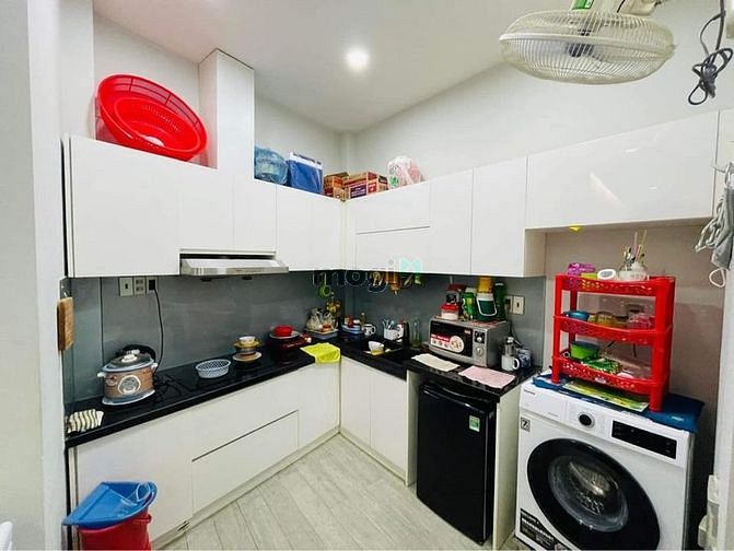 Hình ảnh Bán nhà hẻm 1 Hòa Hưng p13 quận 10 60m2 SHR