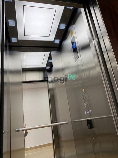 Hình ảnh CHDV 4x20 HXH Võ Thị Sáu có thang máy HĐT 3360USD/tháng