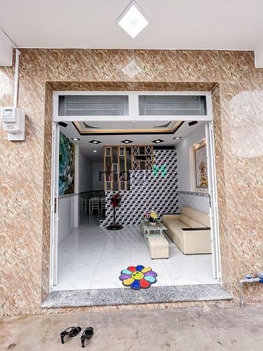 Hình ảnh Bán nhà sát đường Lê Văn Việt, Tăng Nhơn Phú B, Q9, 65m2