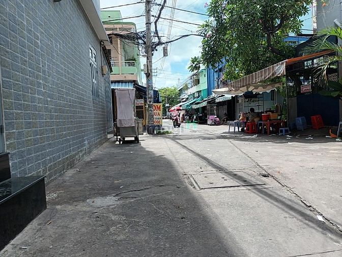Hình ảnh Lạc Long Quân Phường 3 Quận 11 32m2 5.5 tỷ.