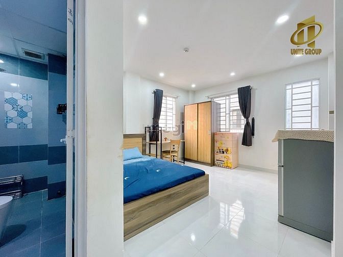 Hình ảnh Studio Full Nội Thất ngay trung tâm Q7 có cửa sổ thoáng mát
