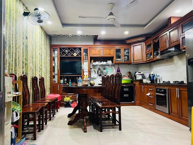 Hình ảnh Định Cư Mỹ Bán Nhà Lạc Long Quân, Tân Bình