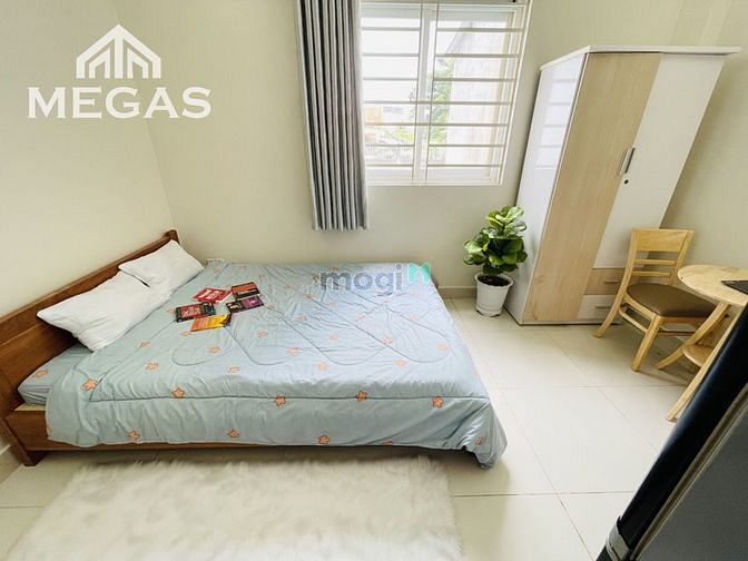 Hình ảnh Cho Thuê Căn Hộ Dịch Vụ Full Nội Thất Gần Đường Cộng Hoà