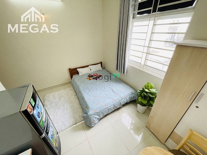 Hình ảnh Cho Thuê Căn Hộ Dịch Vụ Full Nội Thất Gần Đường Cộng Hoà