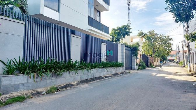 Hình ảnh Bán lô đất hẻm xe tải Lò Lu, quận 9, 240m2, vị trí tiềm năng sinh lời.