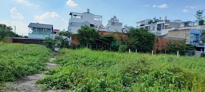 Hình ảnh Cần Bán Gấp Đất Đẹp 3 Mặt Tiền 1.000m2 Thạnh Lộc Quận 12