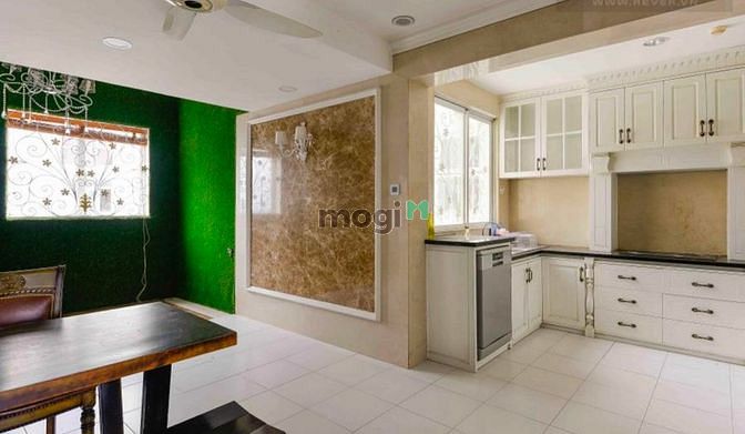Hình ảnh PENTHOUSE Phú Mỹ Q7 4PN T15 353m2 6tỷ335