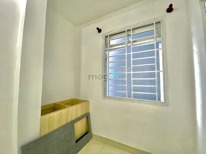 Hình ảnh Căn Hộ Cao Cấp - Full Nội Thất - Ban Công - Ngay ĐH Mở - Sân Bay TSN