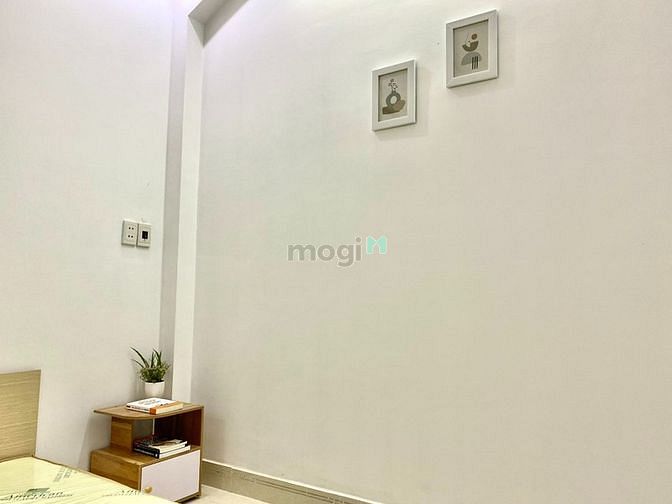 Hình ảnh Căn Hộ Cao Cấp - Full Nội Thất - Ban Công - Ngay ĐH Mở - Sân Bay TSN