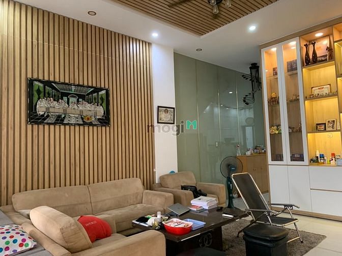 Hình ảnh Bán biệt thự Phan Đăng Lưu, P7, Bình Thạnh 7,5x20m giá chỉ 23 tỷ