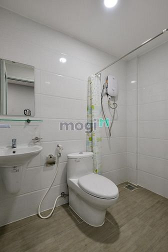 Hình ảnh 38 CHDV hẻm 6m Lê Văn Sỹ. 273m2. Trệt, 5 lầu. 68 Tỷ.