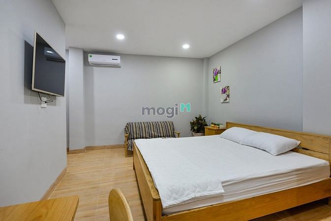 Hình ảnh 38 CHDV hẻm 6m Lê Văn Sỹ. 273m2. Trệt, 5 lầu. 68 Tỷ.