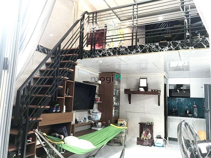 Hình ảnh 40m2 - Bán nhà hẻm xe hơi Cách Mạng Tháng Tám, Tân Bình - KD sầm uất