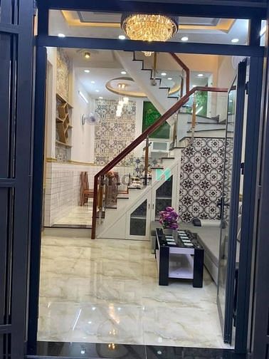 Hình ảnh Bán Nhà Phạm Văn Chiêu, P14, Gò Vấp, Tặng nội thất