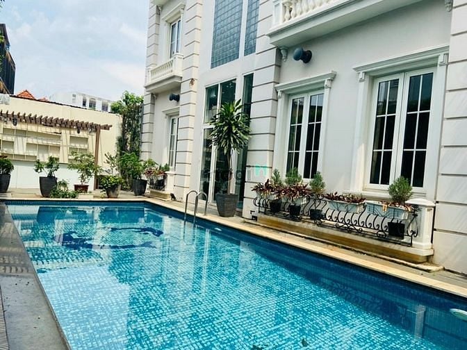 Hình ảnh Biệt thự  hồ bơi sân vườn 15x21m(305m2) Khu Compound Thảo Điền 2